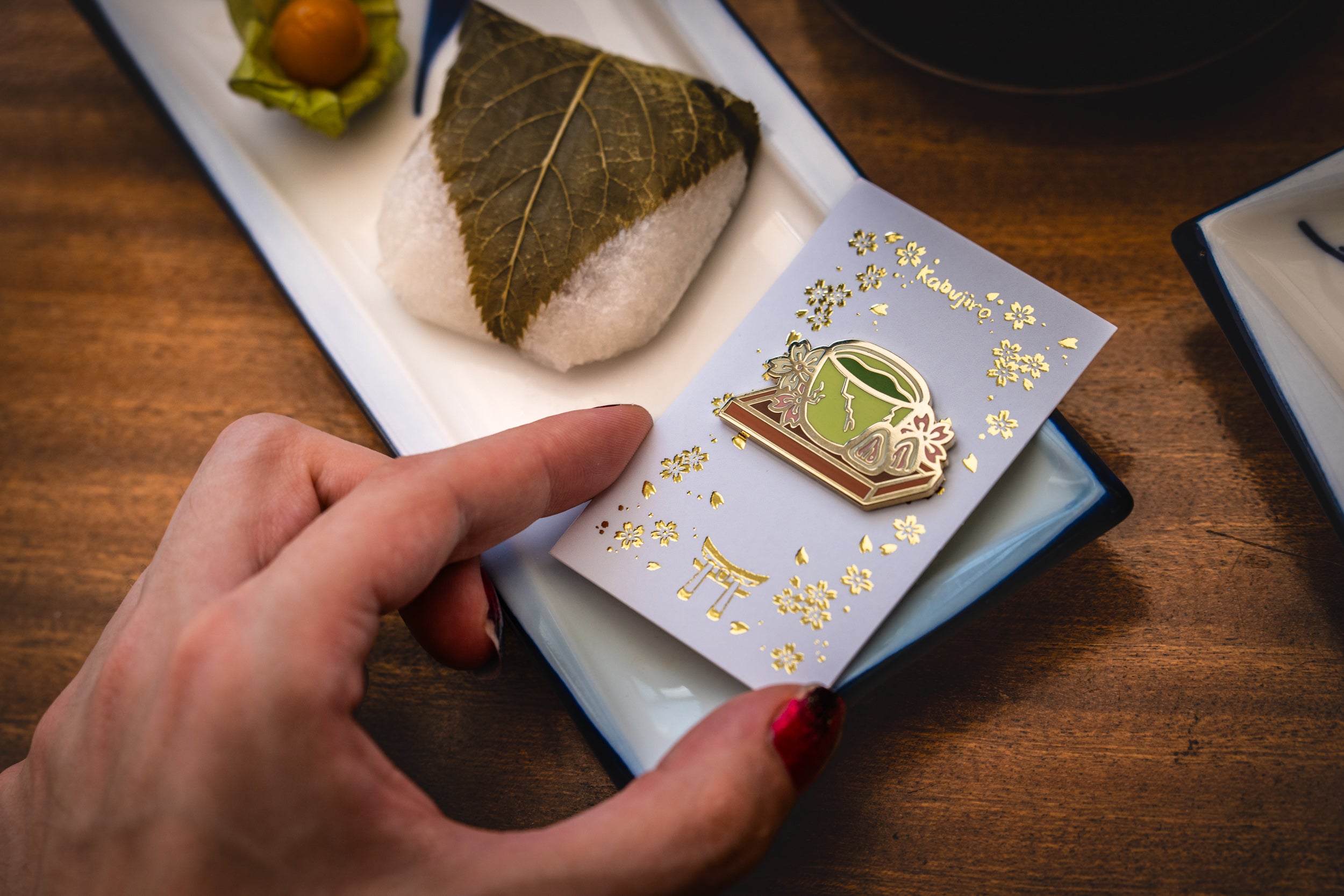 kabujiro-matcha-mystery-vol-1-emaille-pin-blind-bag image 3