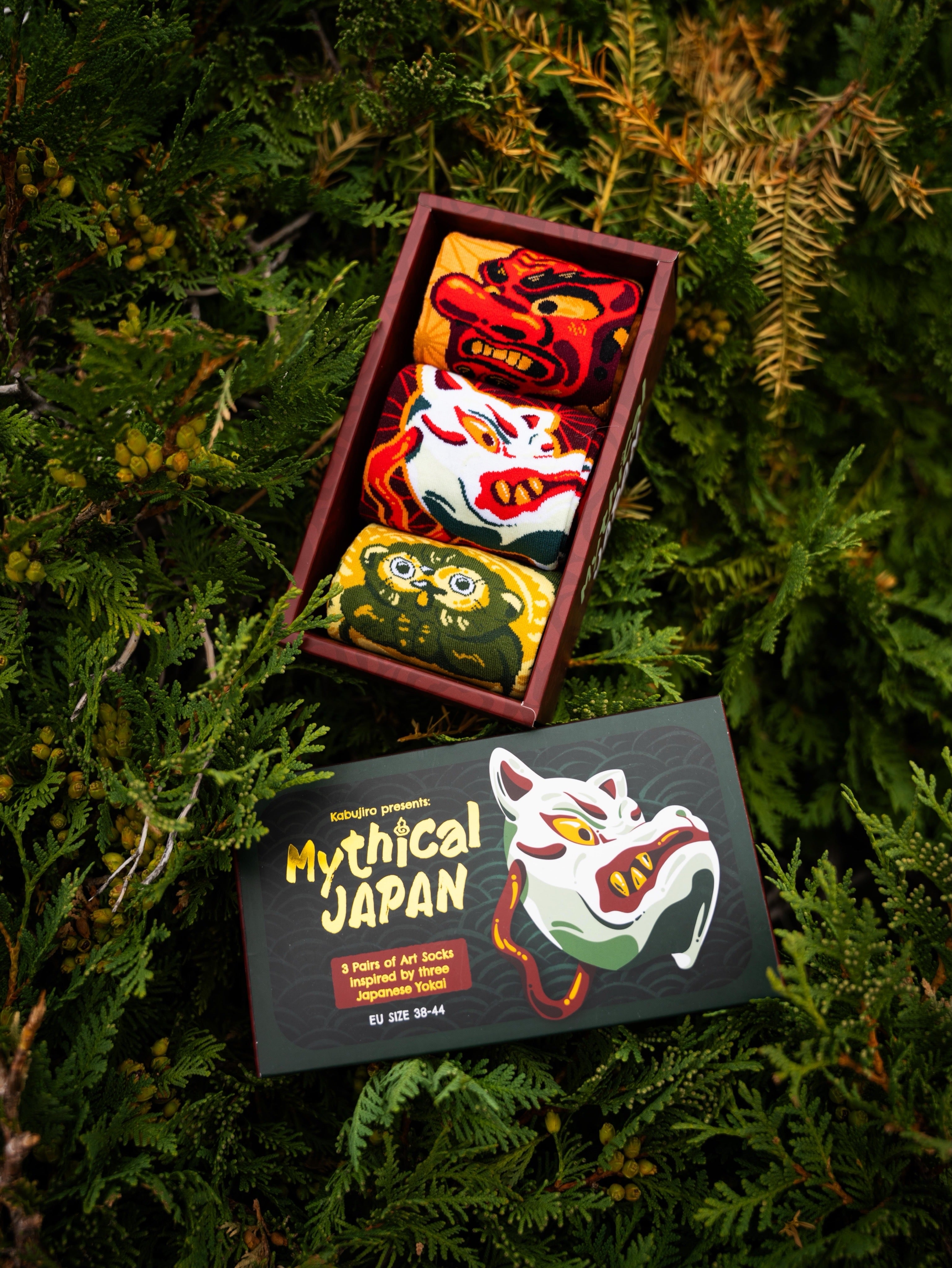 kabujiro-mythical-japan-yokai-socken-geschenkbox-37-43 image 1