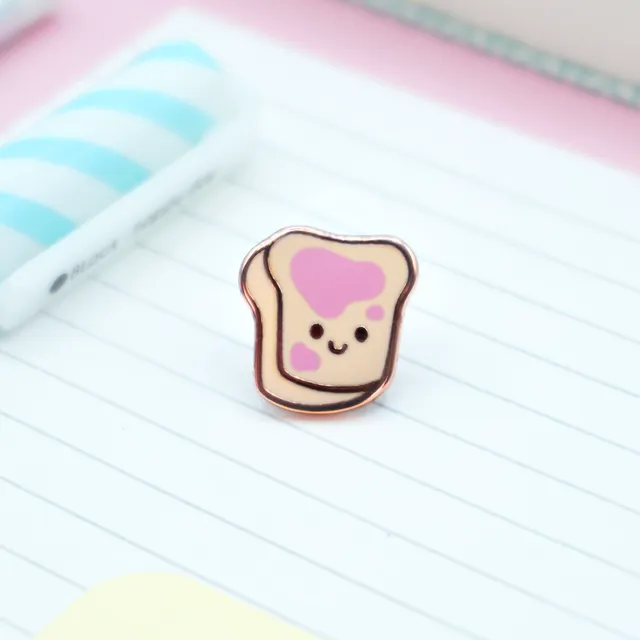 miamouz-jelly-toast-emaille-pin-mini-15-mm-ros-gold image 1