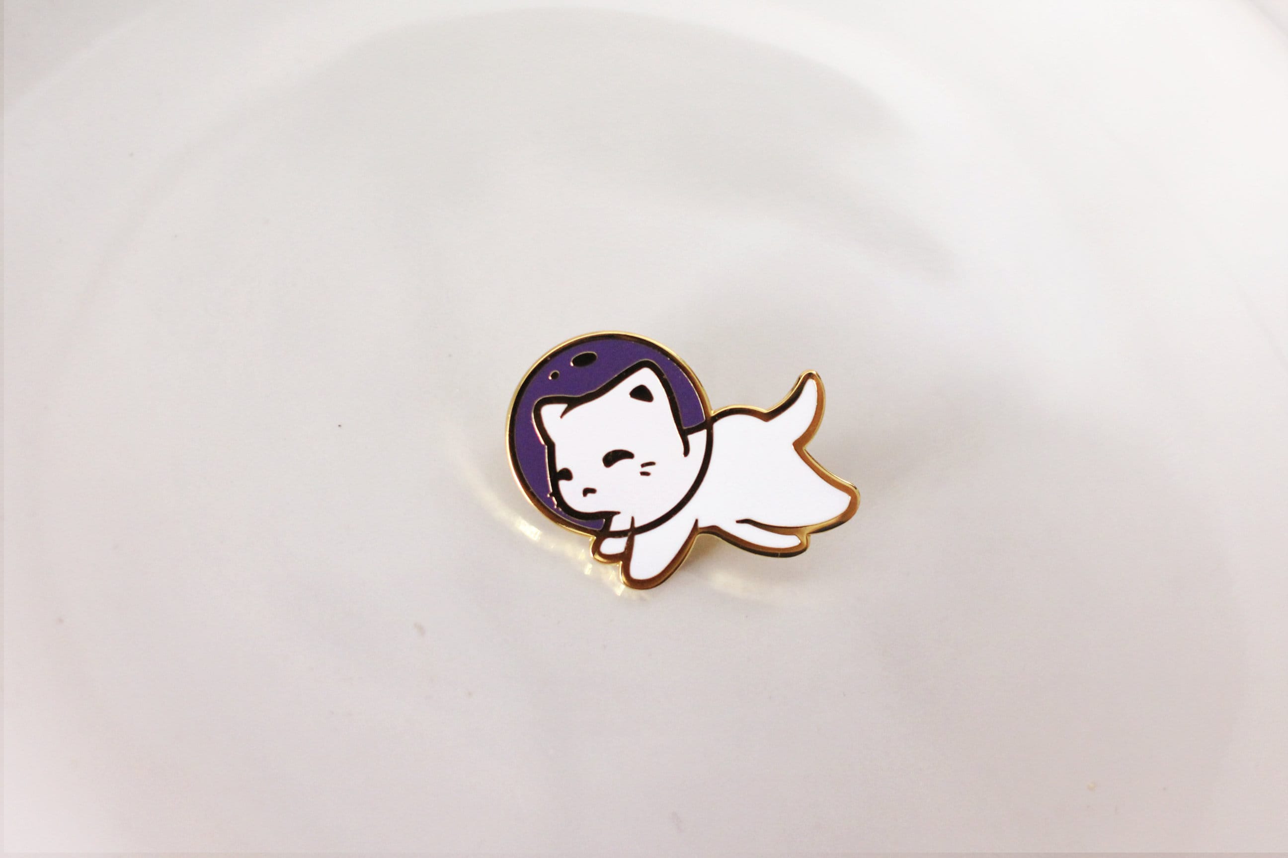 miamouz-cat-in-space-emaille-pin-katzen-anstecker-normal-quality image 5