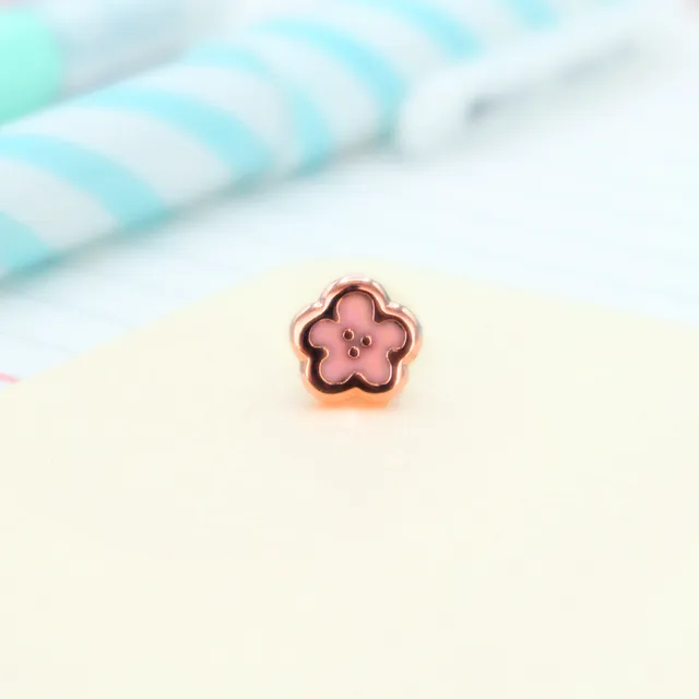 miamouz-tiny-sakura-emaille-mini-pin-rosa-7mm image 1