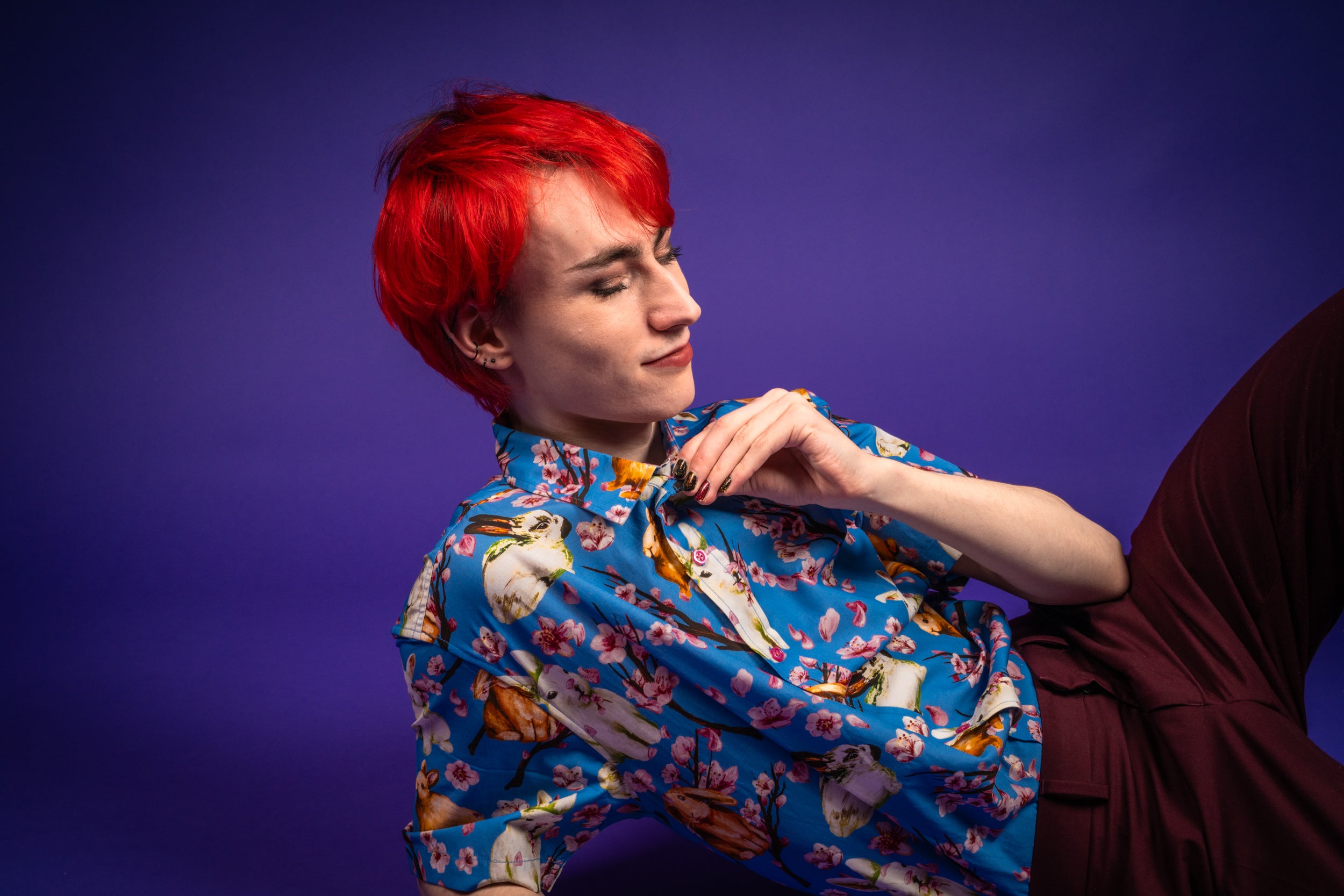 kabujiro-clothing-sakura-bunnies-hemd-button-up-blau-hasen image 3