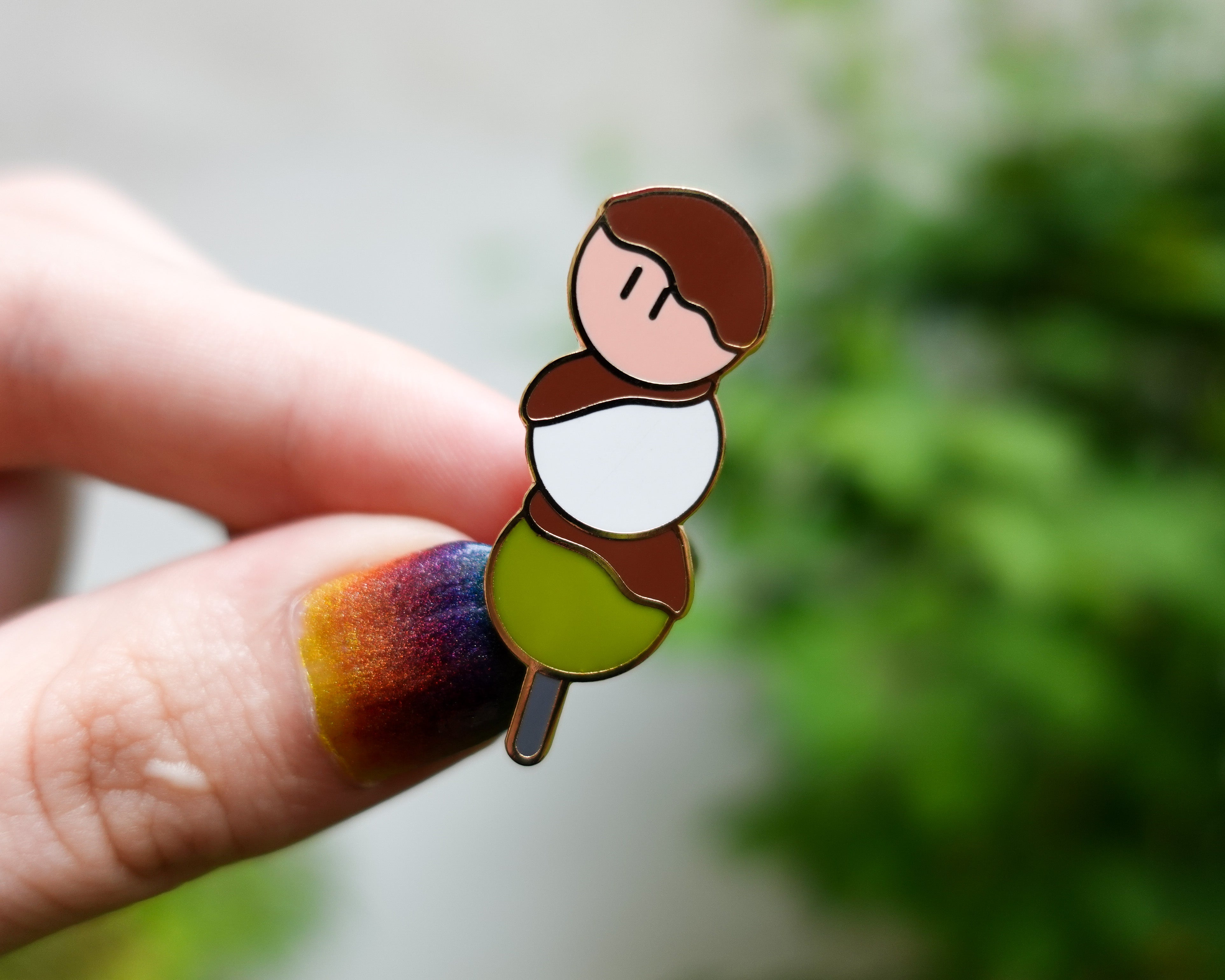 kabujiro-enamel-pins-dango-emaille-pin-japanisch-40mm image 2