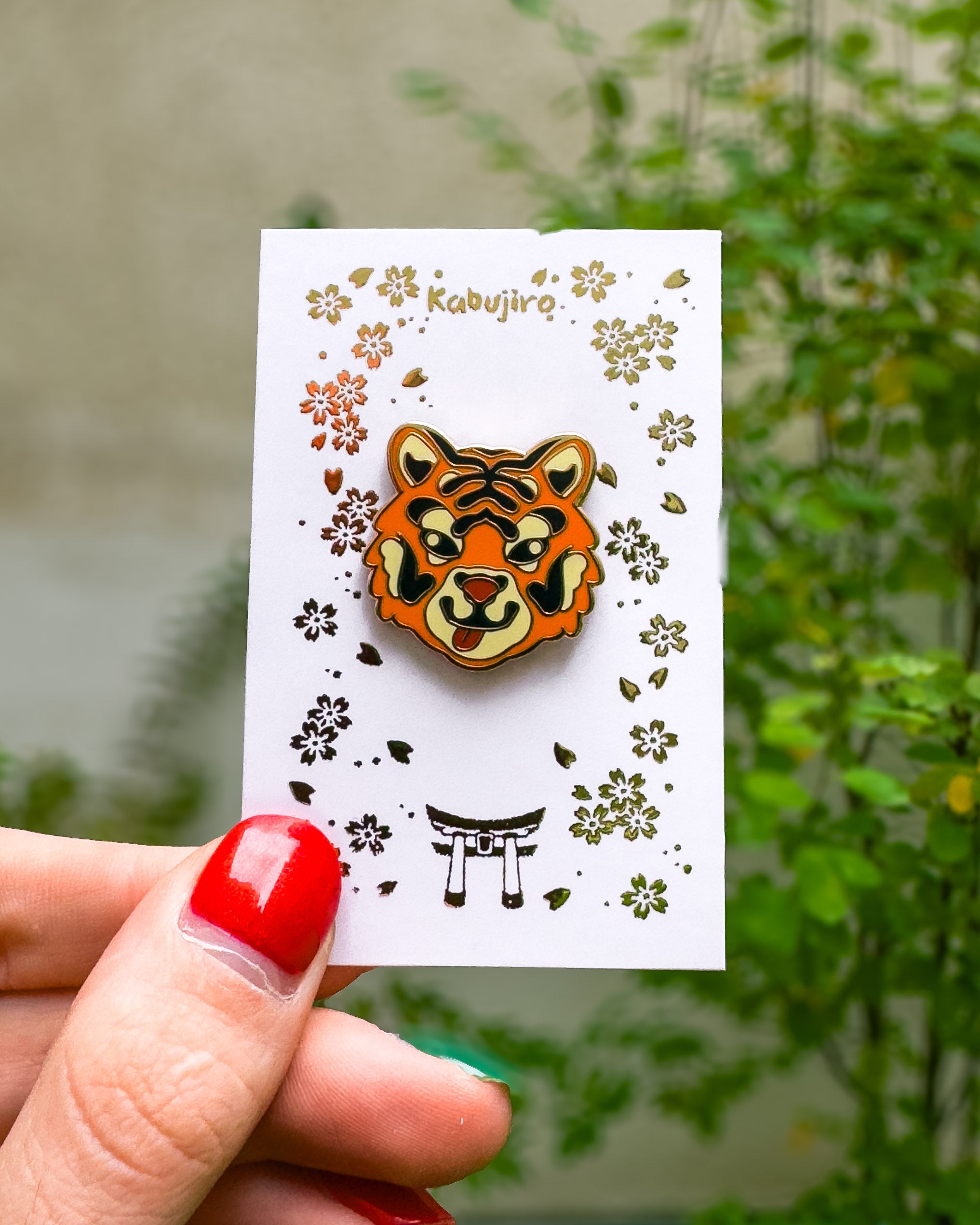 kabujiro-animal-kingdom-emaille-pin-blind-bag-mystery image 3