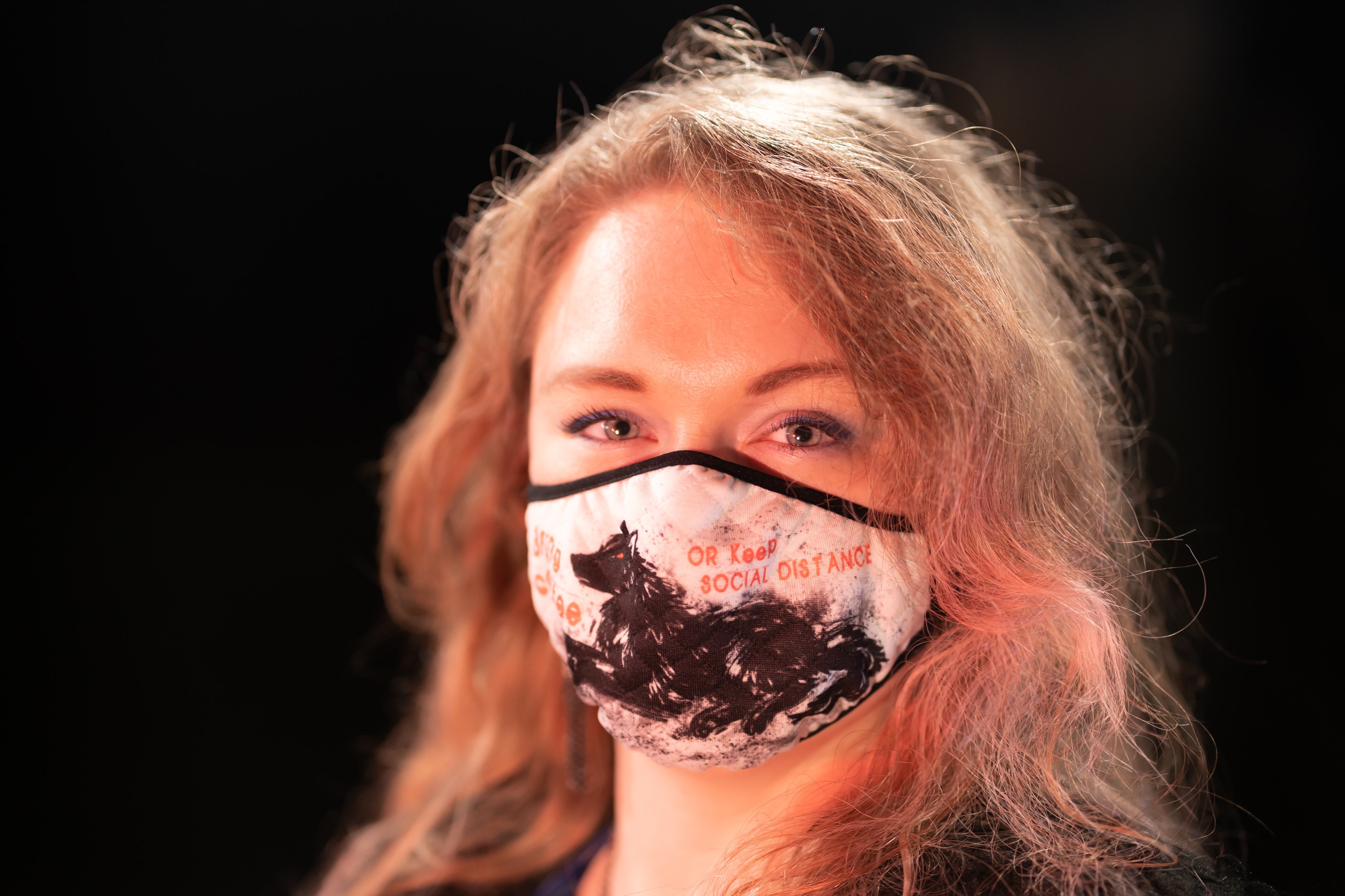howling-riot-bring-coffee-stoffmaske-gr-m-spruch image 5