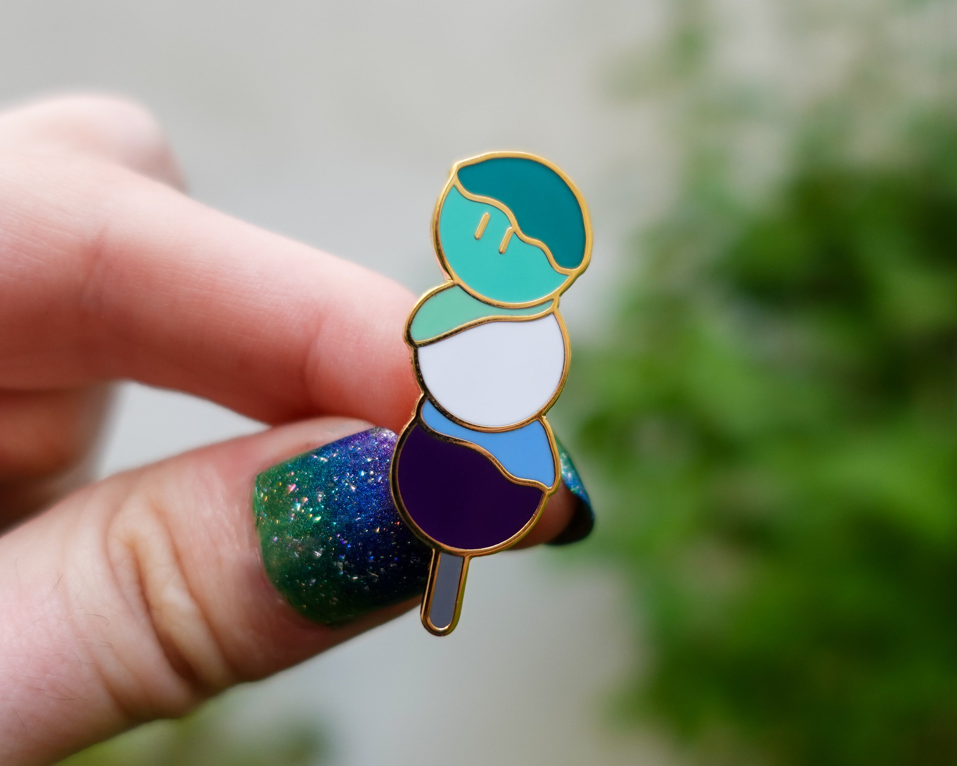 kabujiro-enamel-pins-pride-dango-pin-anstecker-schwul-mlm image 3