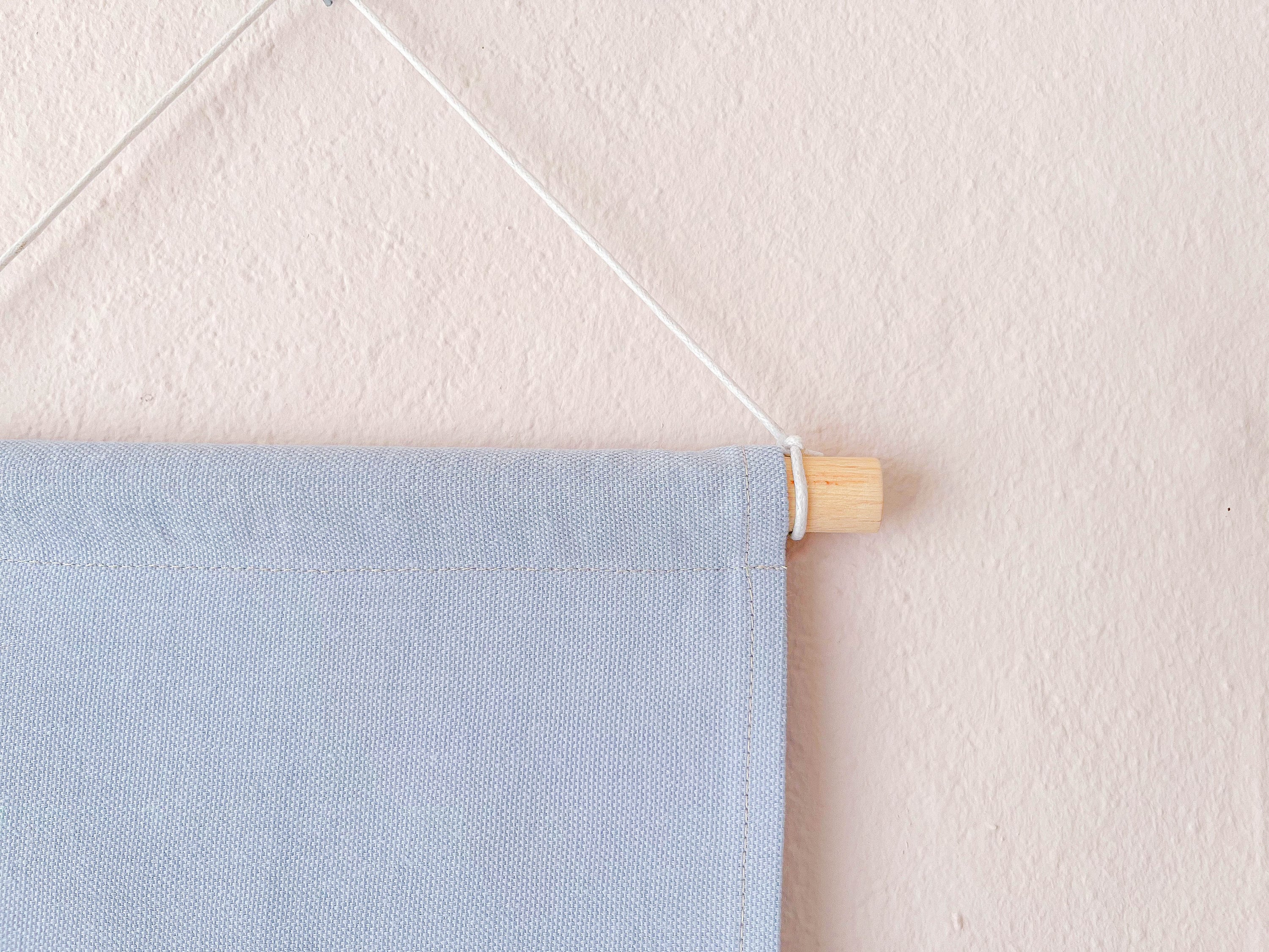 miamouz-pin-banner-hellblau-canvas-gro-21x30cm-handmade image 2