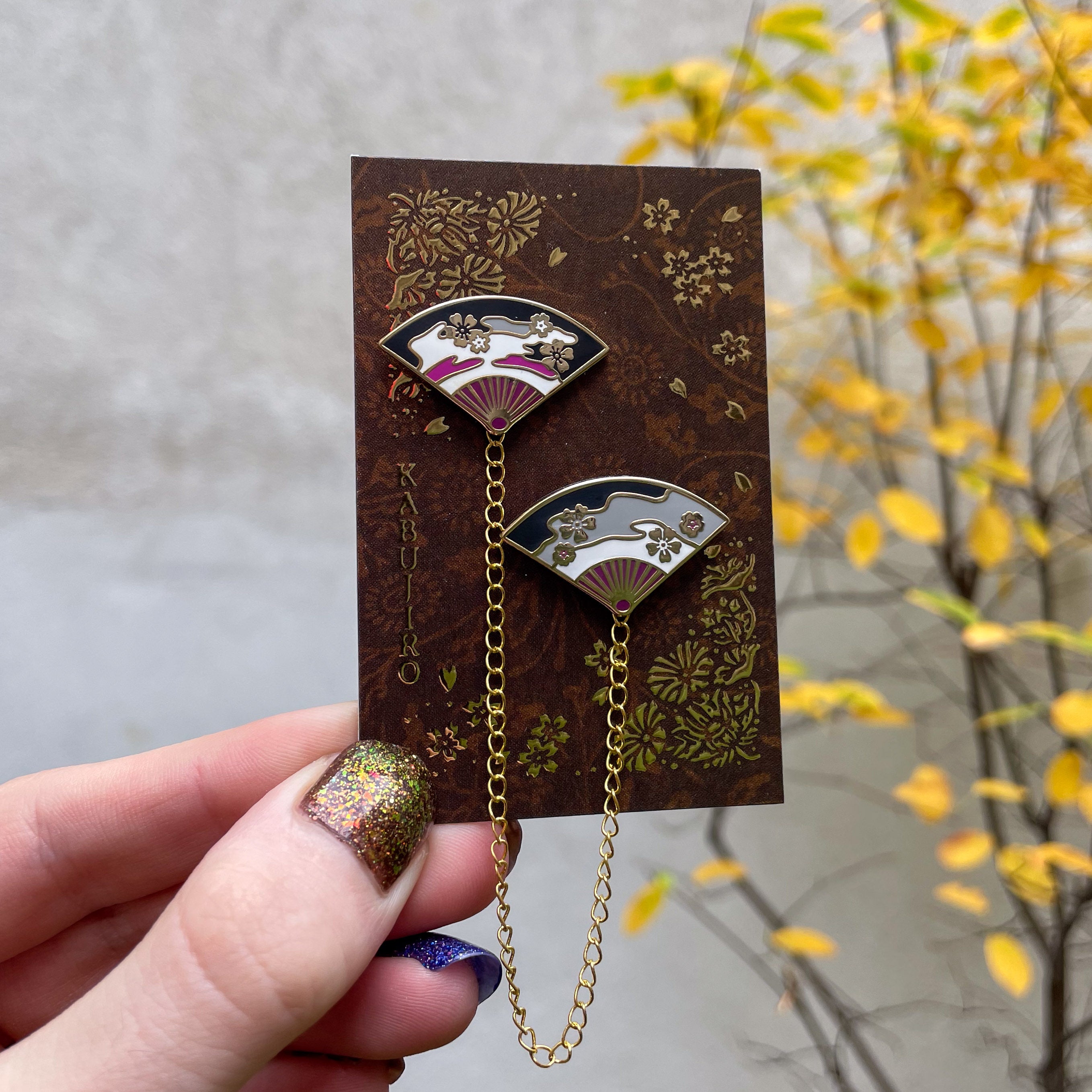 kabujiro-fans-asexual-pride-f-cher-kragen-pin-set-gold-kette image 1