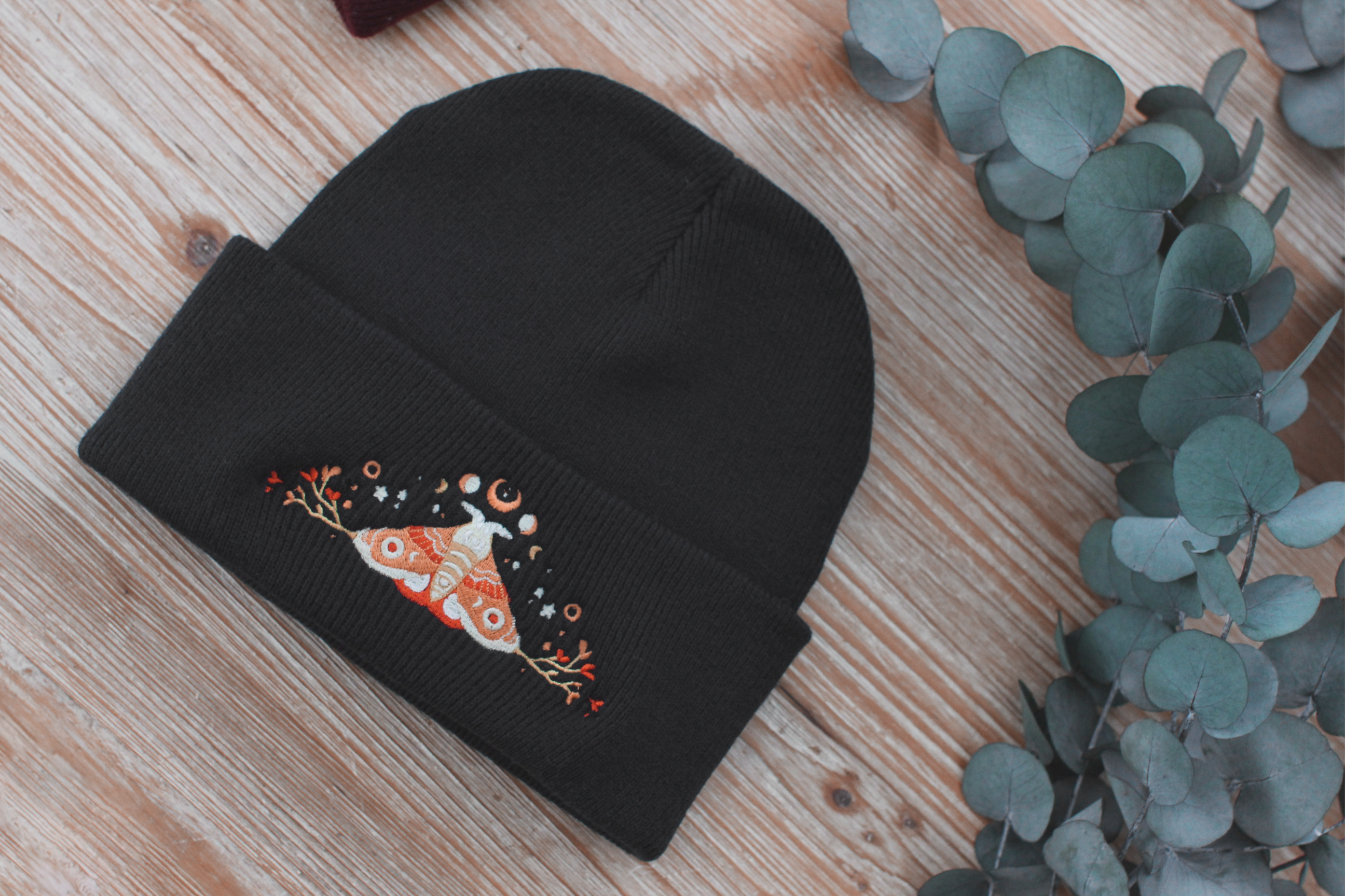 miamouz-beanies-moon-moth-m-tze-schwarz-ein-gr-e image 4