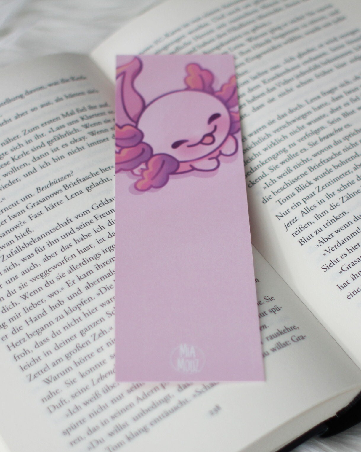 miamouz-axolotl-lesezeichen-blau-i-like-books-a-lotl image 7