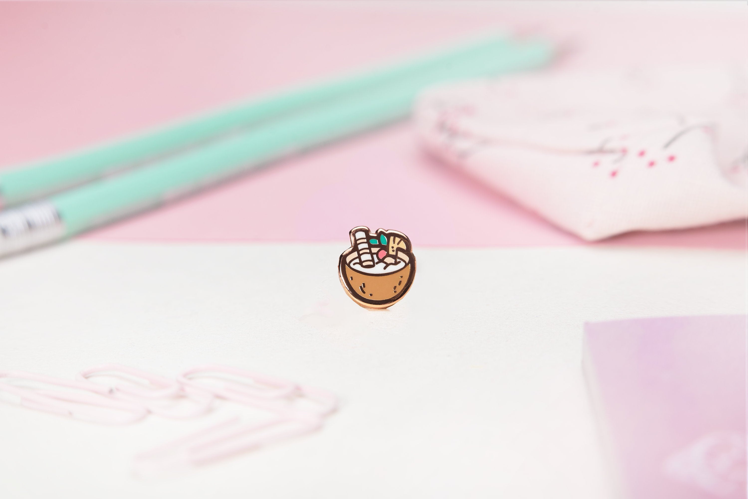 miamouz-enamel-pins-coconut-pina-colada-cocktail-mini-pin image 2
