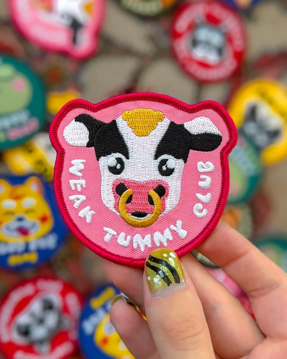 kabujiro-weak-tummy-club-patch-kuh-zum-aufb-geln-7-5cm image 1