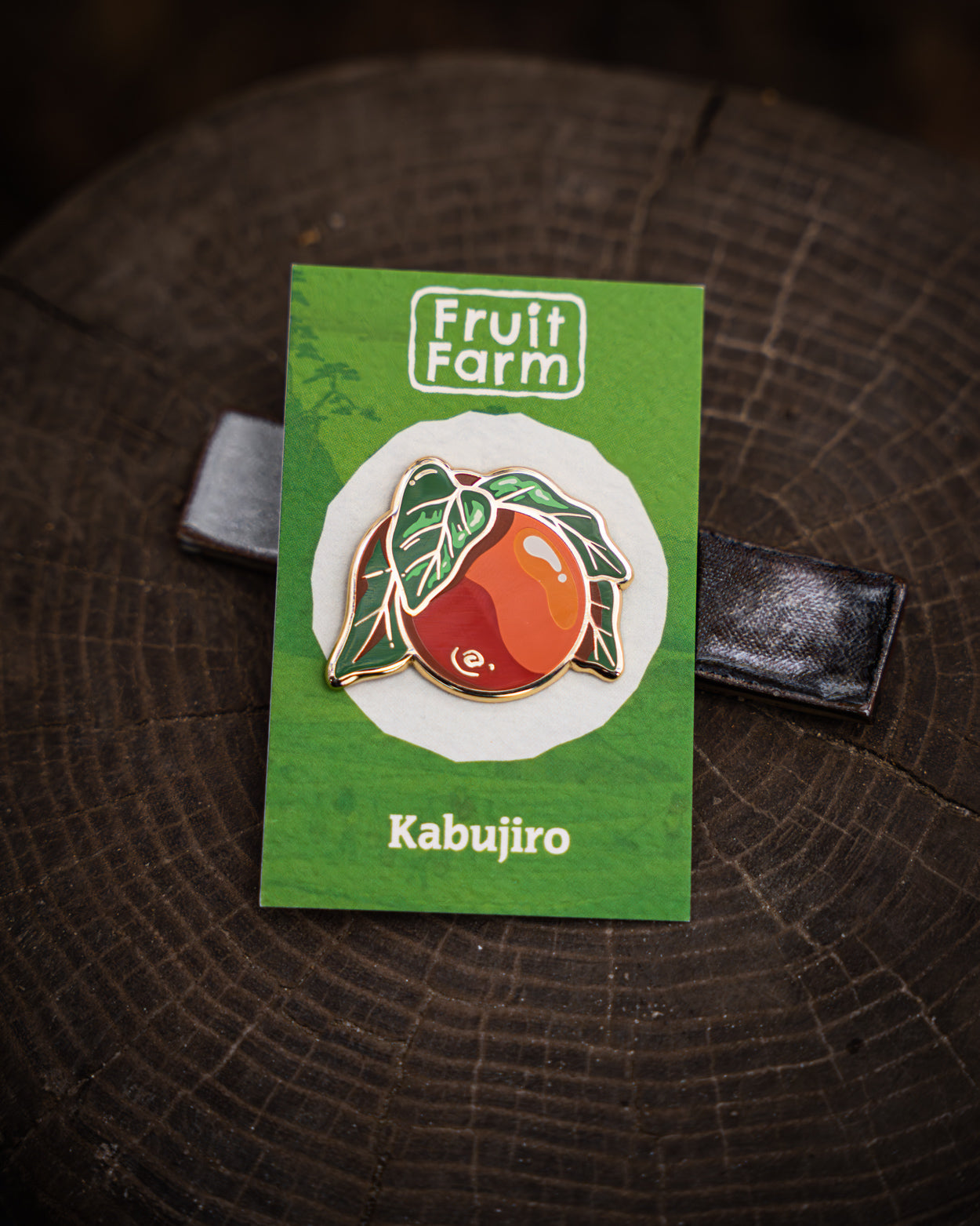 kabujiro-enamel-pins-orange-emaille-pin-fruit-farm-38mm image 2