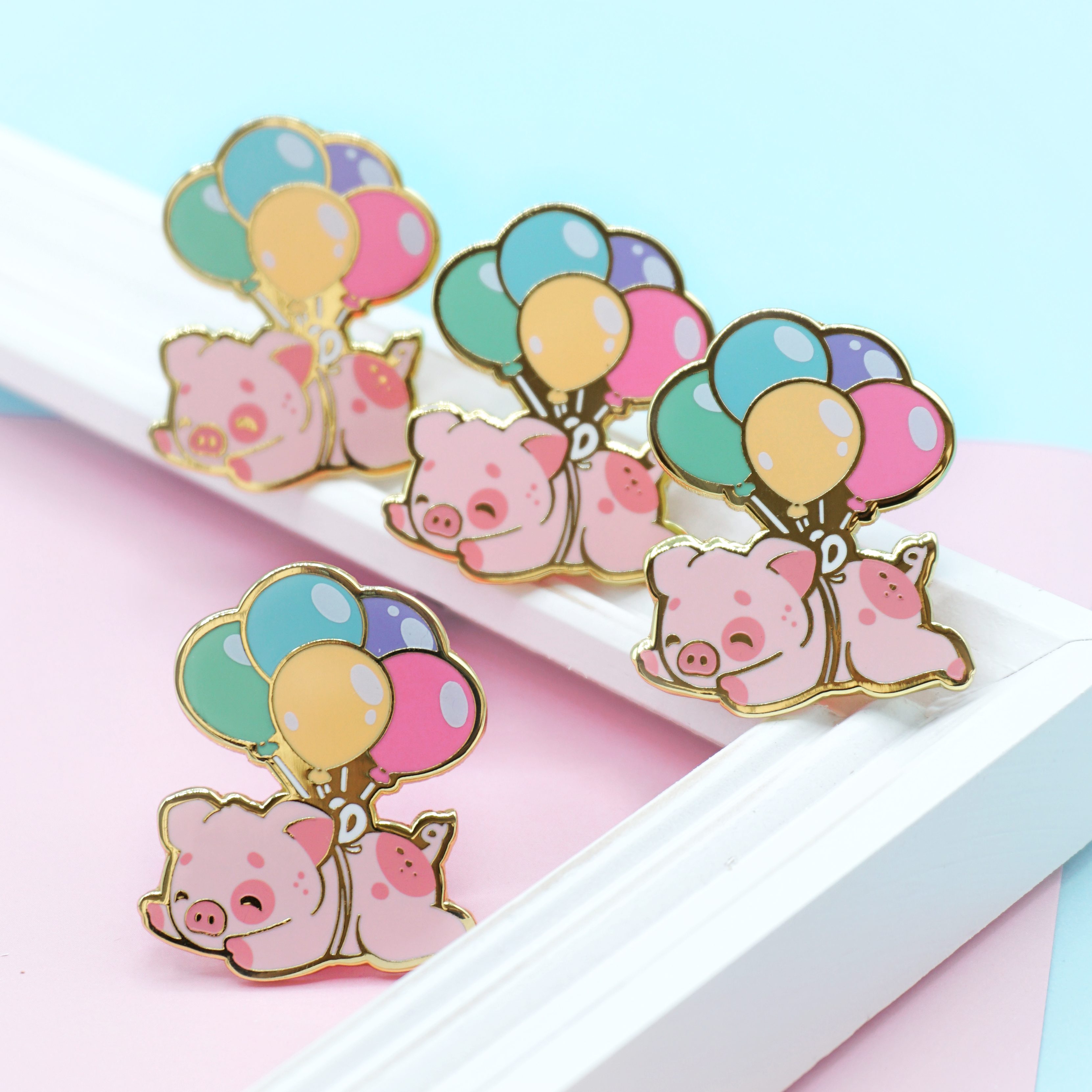 miamouz-enamel-pins-flying-piggy-emaille-pin-normal-quality image 1