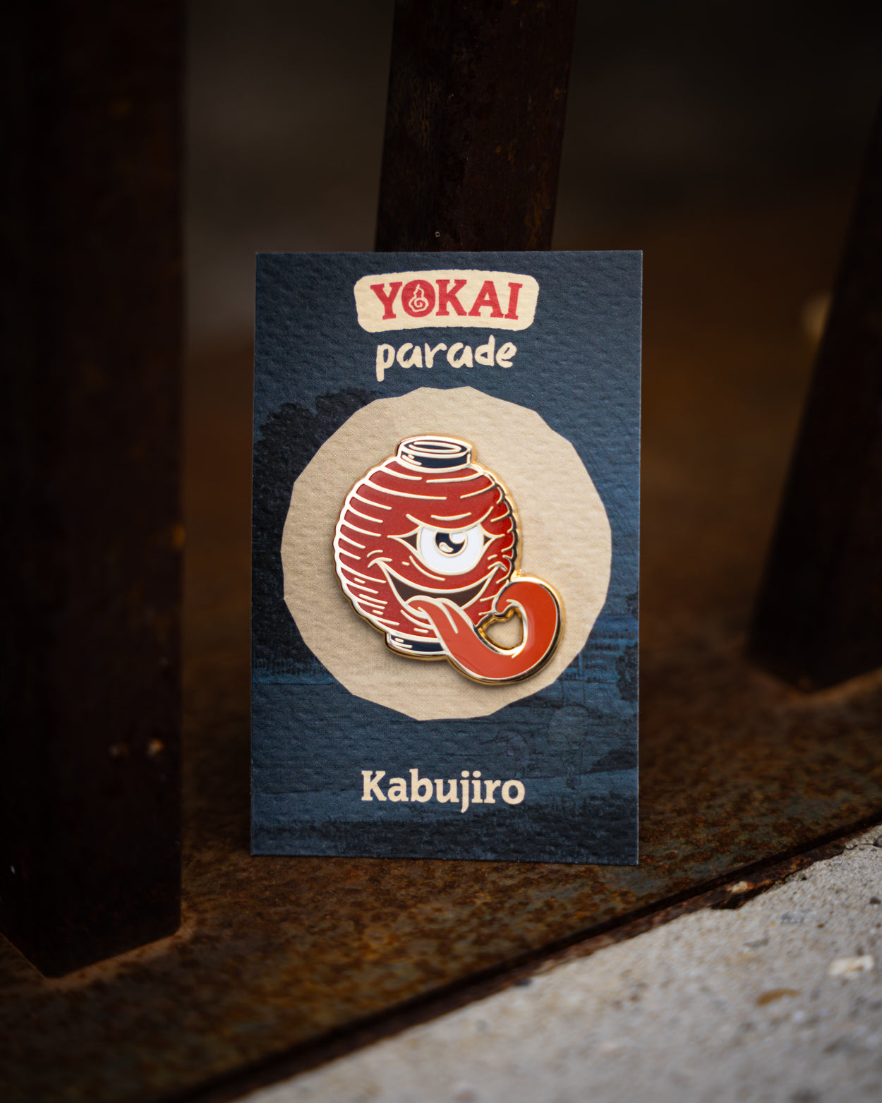 kabujiro-ch-chin-obake-yokai-parade-pin-nachtleuchtend image 3