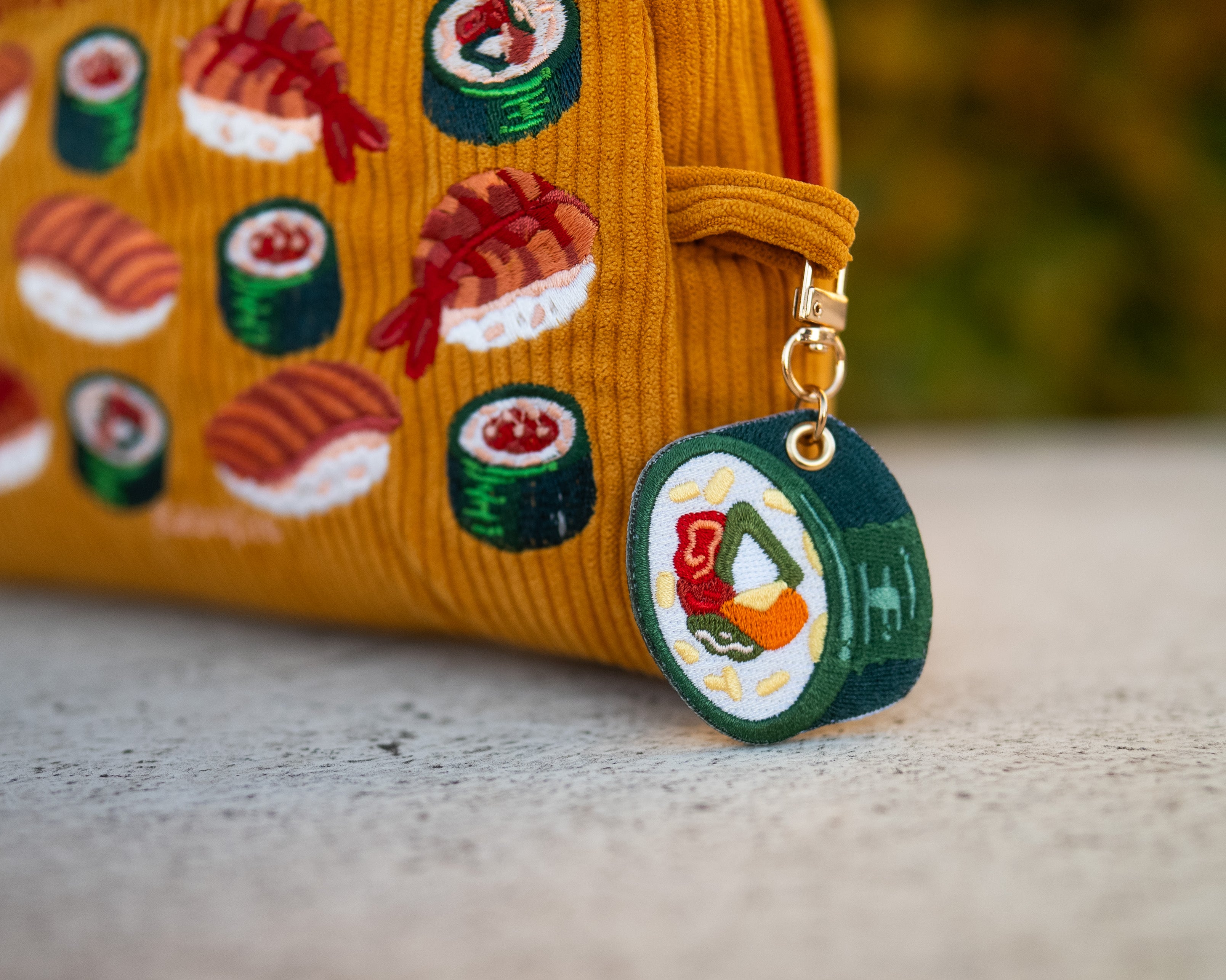 kabujiro-bags-sushi-maki-travel-pouch-21x15cm-cord image 4