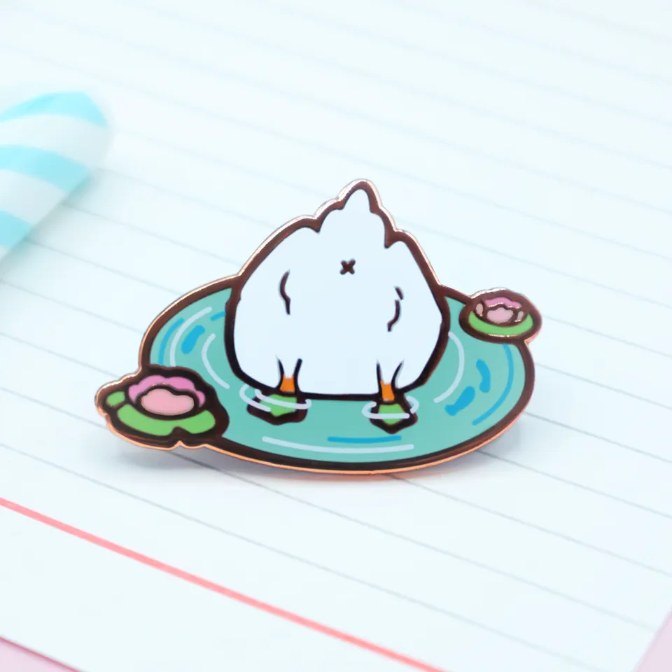 miamouz-duck-butt-enamel-pin-ente-normal-quality image 1