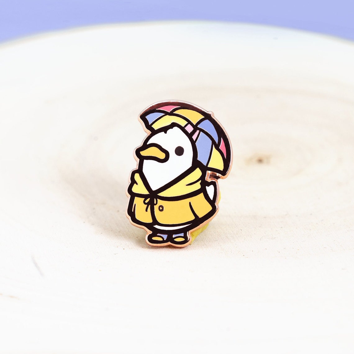 miamouz-duck-in-raincoat-emaille-pin-enten-anstecker-normal image 1