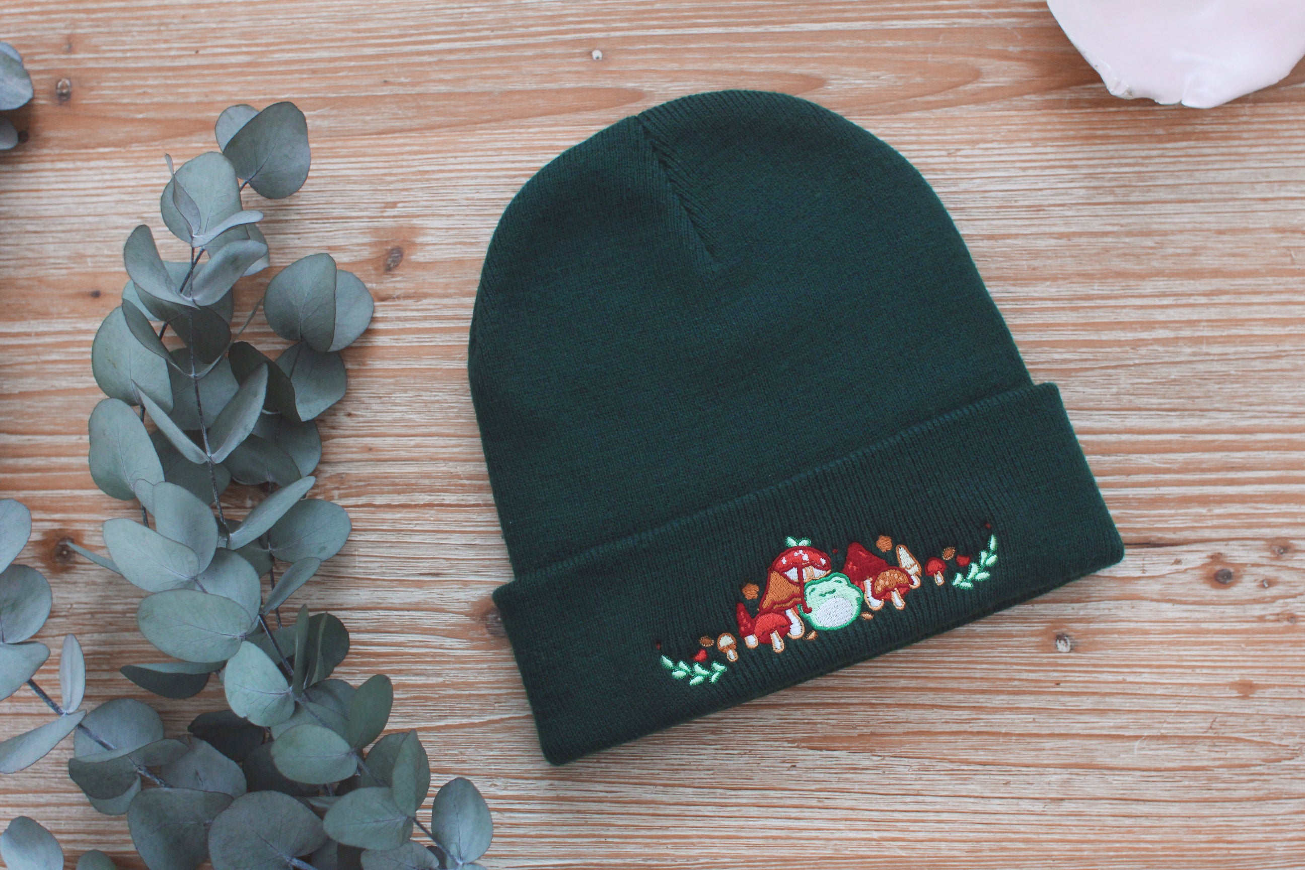 miamouz-frog-beanie-dunkelgr-n-strickm-tze-frosch-stickerei image 3