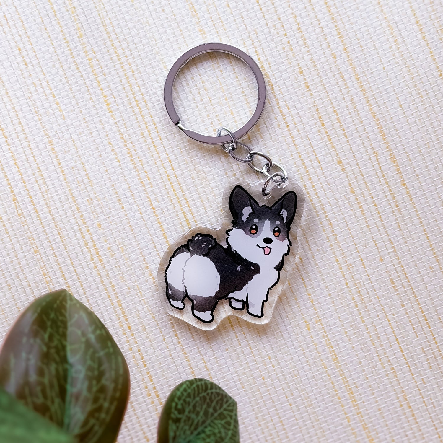 miamouz-enamel-pins-corgi-black-white-pembroke-hund-emaille-pin image 2