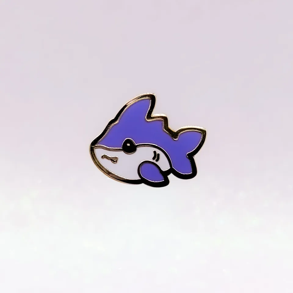 miamouz-hai-enamel-pin-mini-gold-kawaii-anstecker image 1