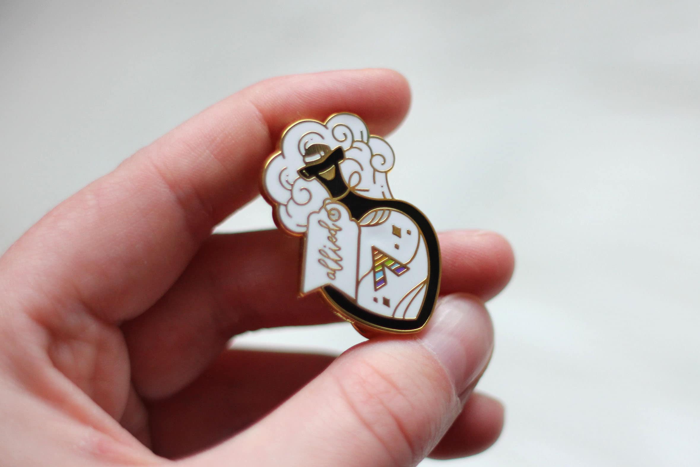 miamouz-allied-flag-pride-potion-emaille-pin-regenbogen-35mm image 3