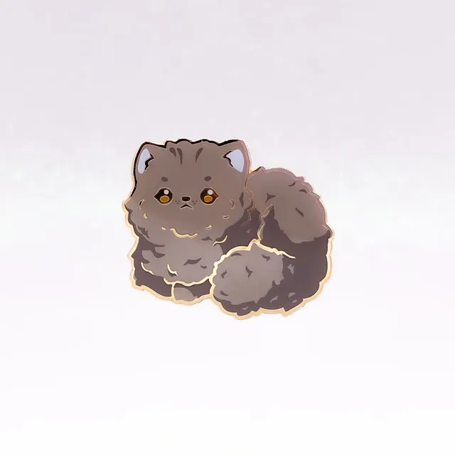 miamouz-perserkatze-emaille-pin-hellgrau-normal-quality image 1